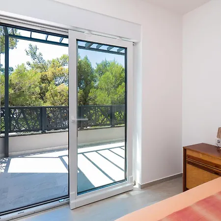 Anamarija Villa Vodice